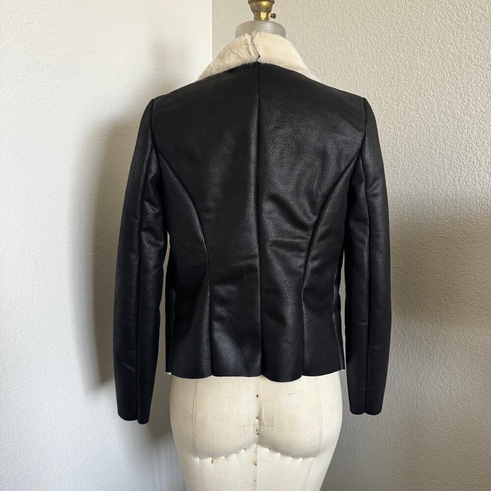 Gianni Bini | Open Front Faux Shearling Draped Jacket size XS - Picture 3 of 8